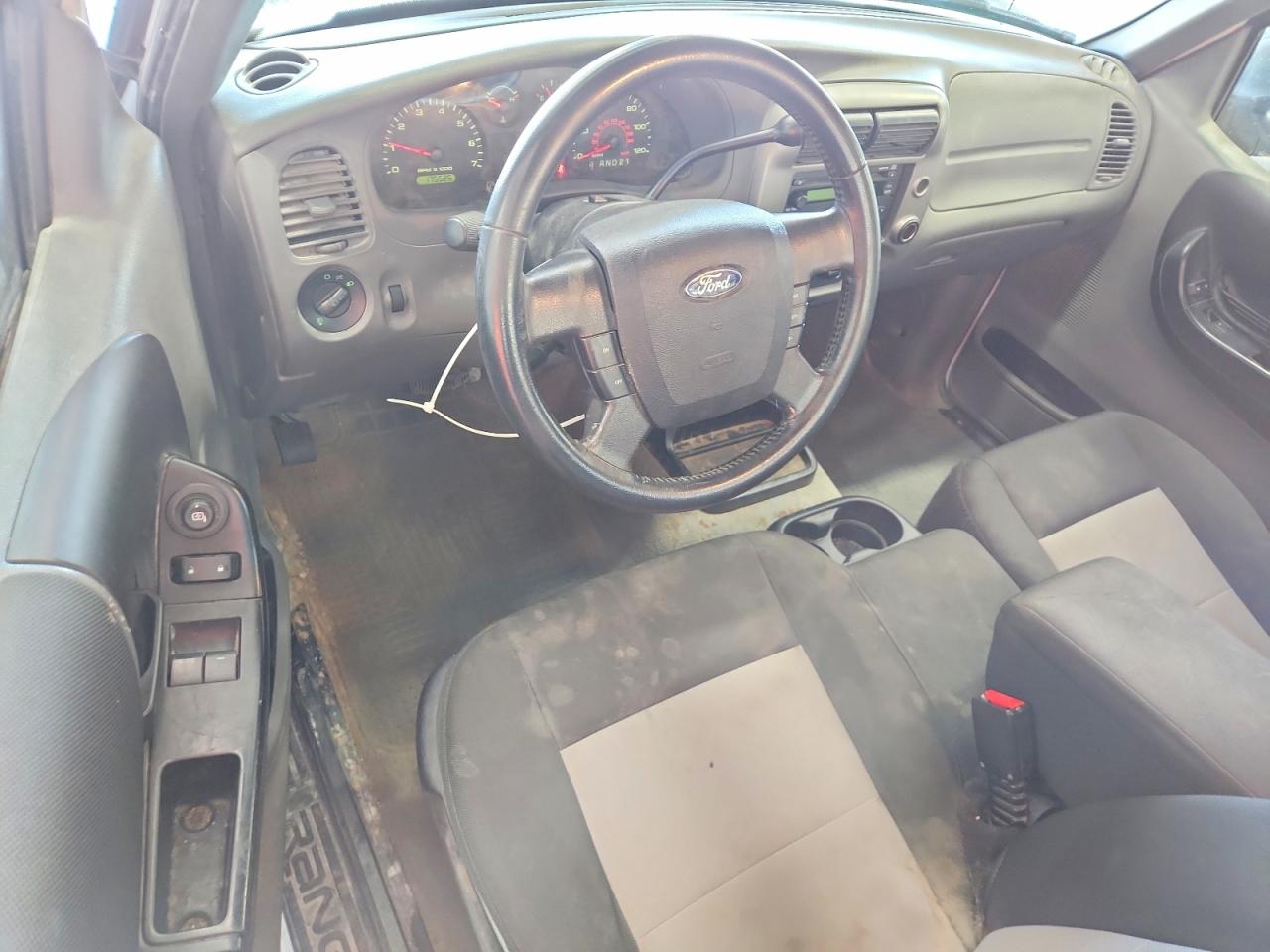 2011 Ford Ranger White vin: 1FTKR1AD7BPA35246