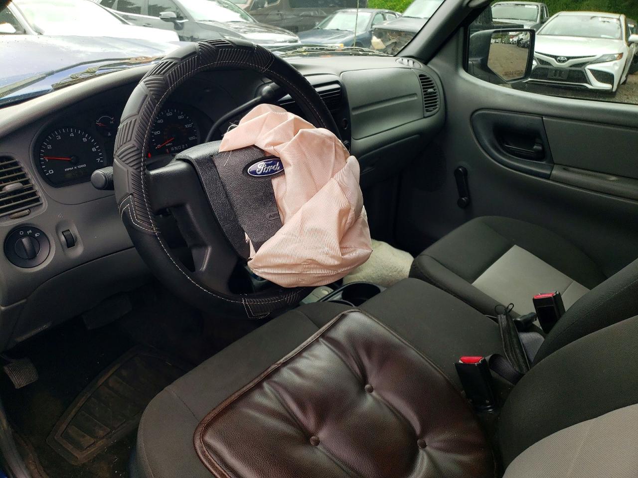 2011 Ford Ranger Blue vin: 1FTKR1AD7BPA43315