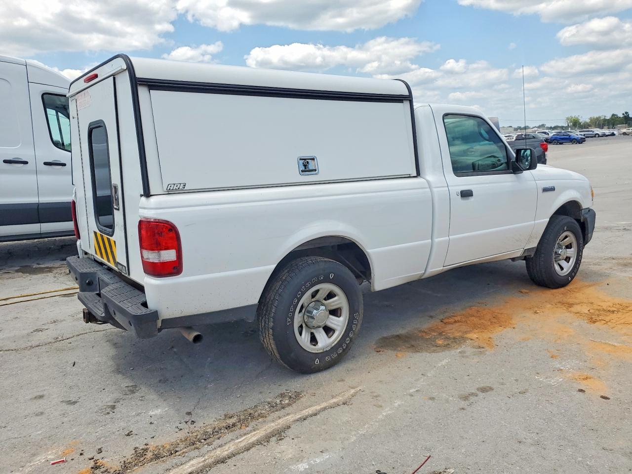 2011 Ford Ranger Белый vin: 1FTKR1AD7BPA62317