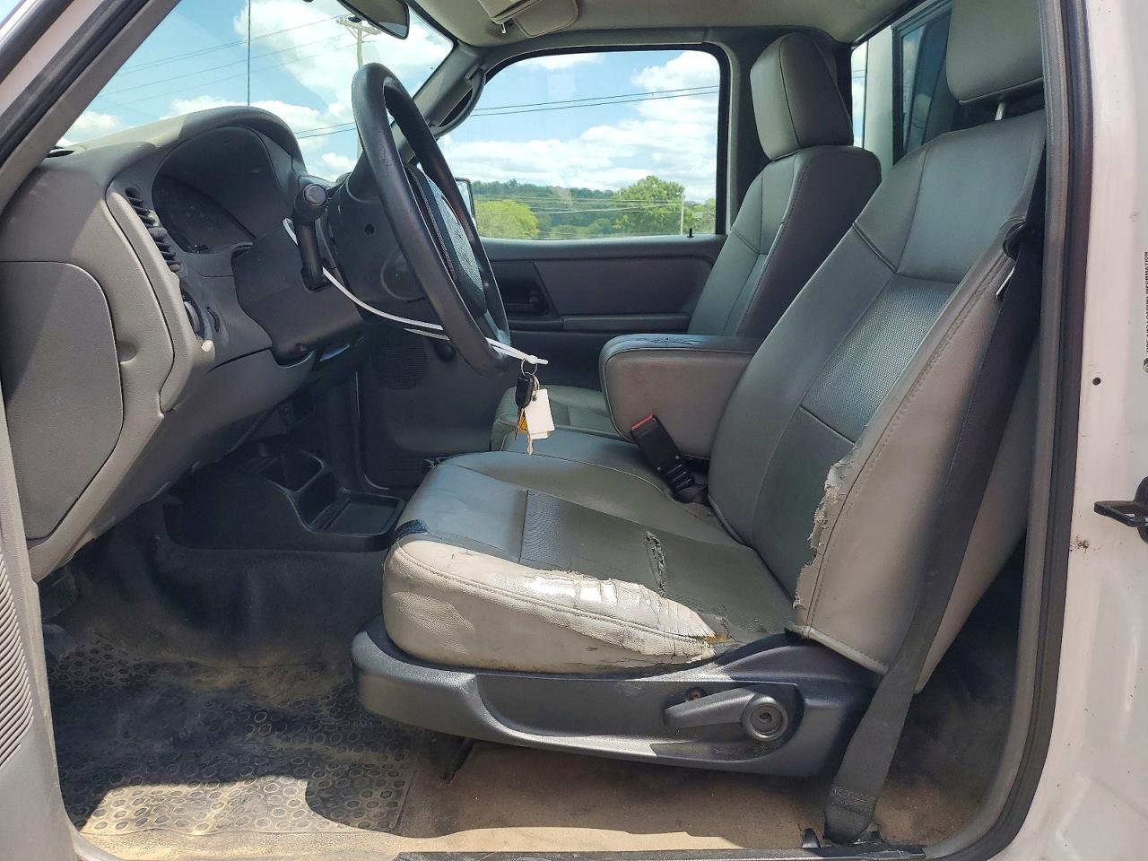 2011 Ford Ranger Белый vin: 1FTKR1AD7BPA62317