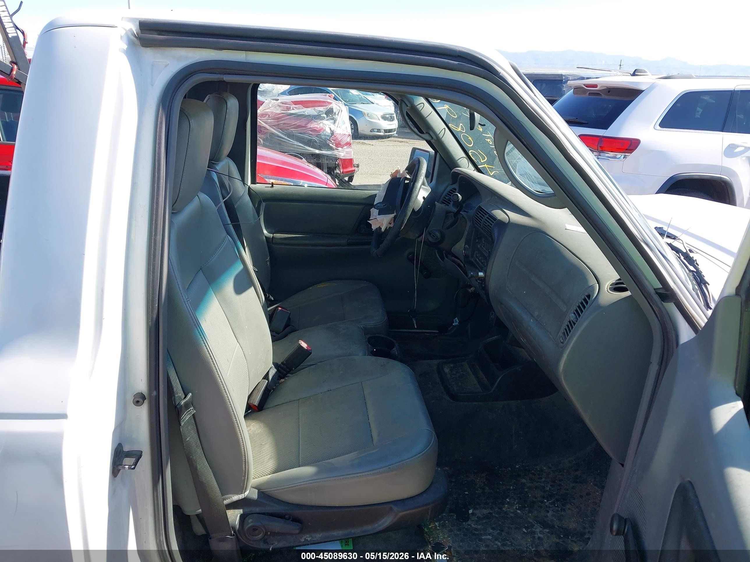 2011 Ford Ranger Xl White vin: 1FTKR1AD7BPA64519