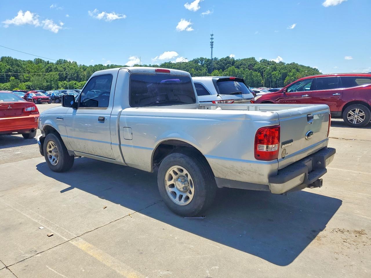 2011 Ford Ranger Silver vin: 1FTKR1AD7BPA77481