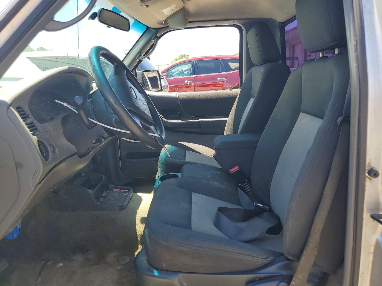 2011 Ford Ranger Silver vin: 1FTKR1AD7BPA77481