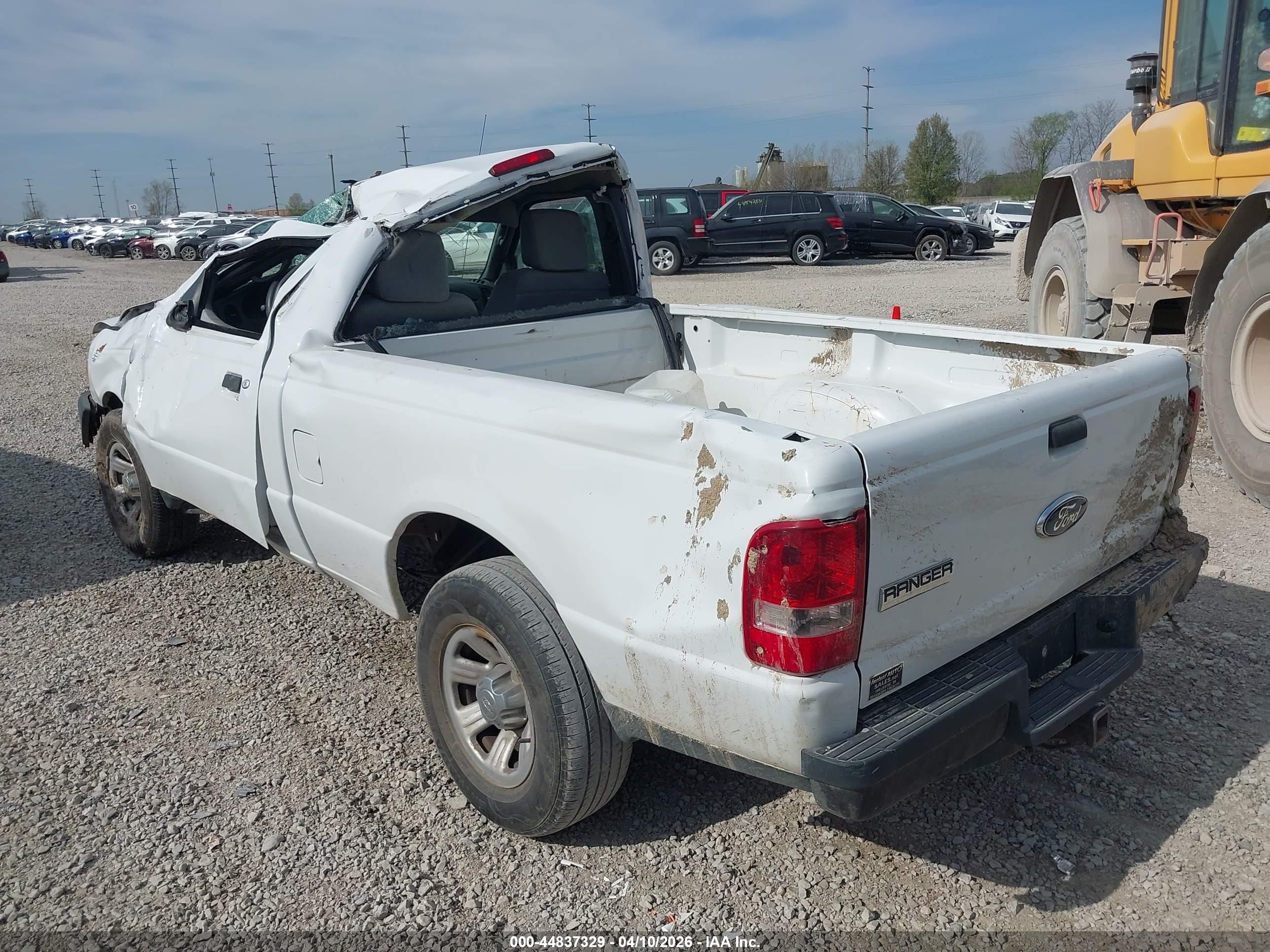 2011 Ford Ranger Xl White vin: 1FTKR1AD8BPA67803