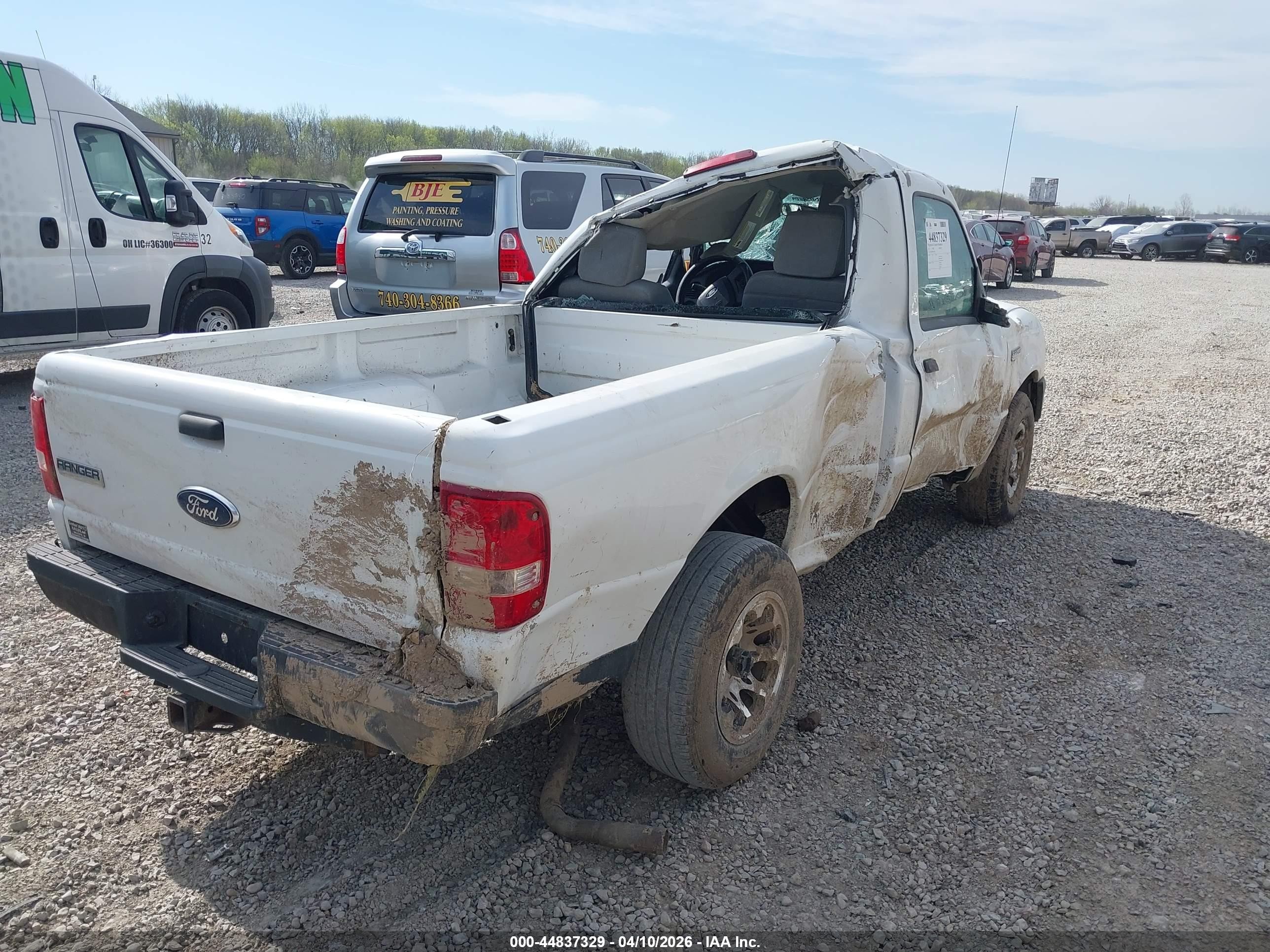 2011 Ford Ranger Xl White vin: 1FTKR1AD8BPA67803