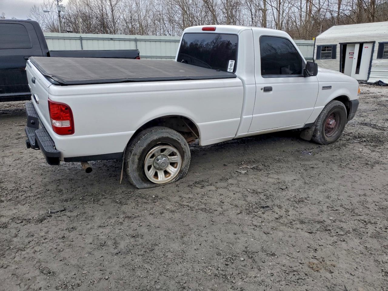 2010 Ford Ranger White vin: 1FTKR1AD9APA40253
