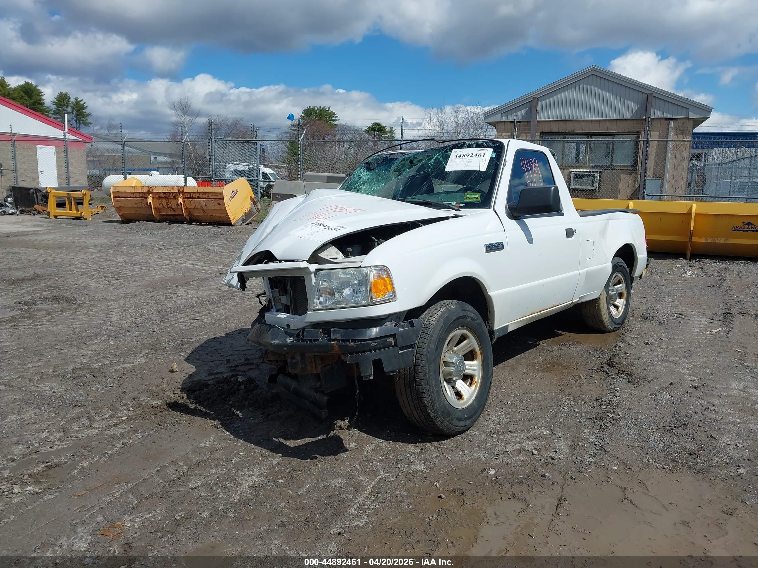 2011 Ford Ranger Xlt White vin: 1FTKR1AD9BPA62738
