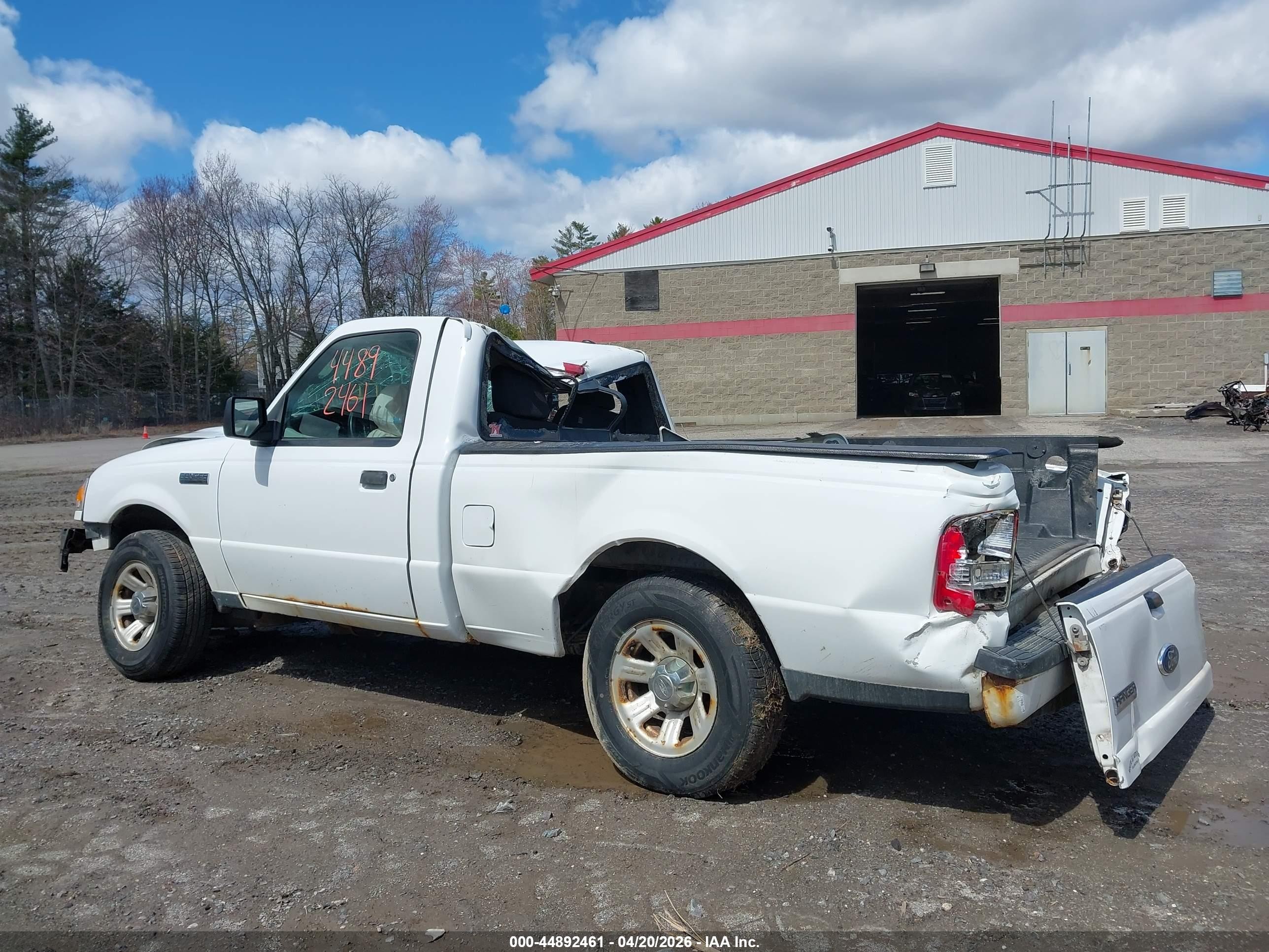 2011 Ford Ranger Xlt White vin: 1FTKR1AD9BPA62738