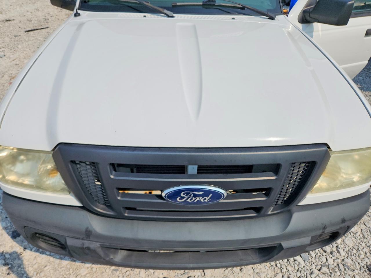 2011 Ford Ranger Белый vin: 1FTKR1AD9BPA68152