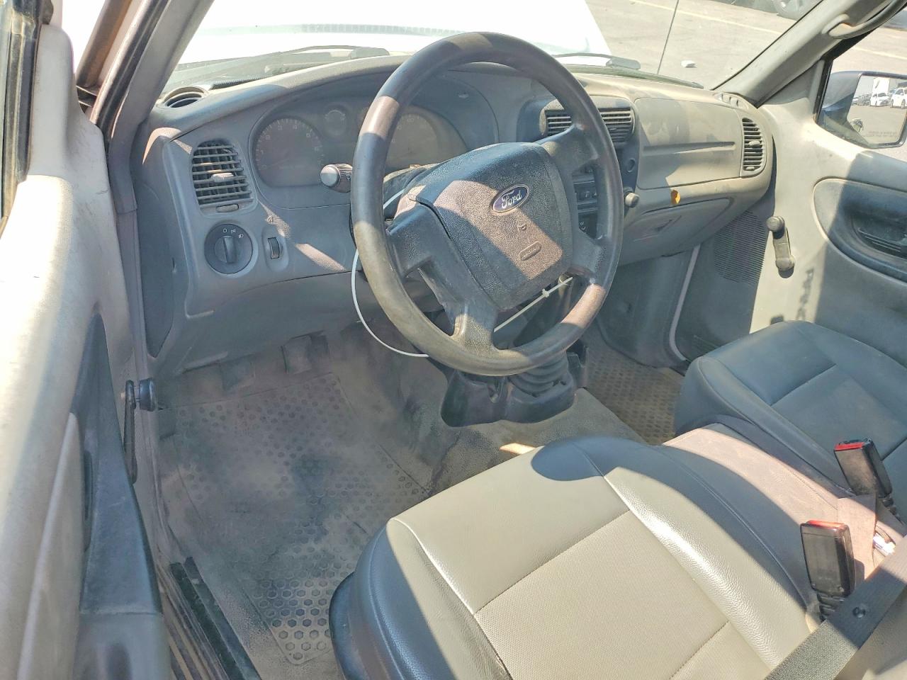 2011 Ford Ranger White vin: 1FTKR1AD9BPA77899