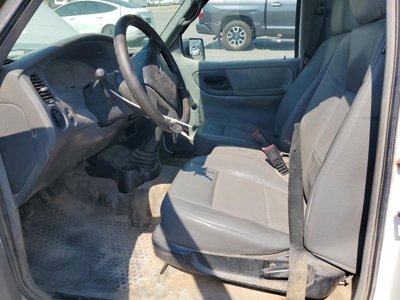 2011 Ford Ranger White vin: 1FTKR1AD9BPA77899