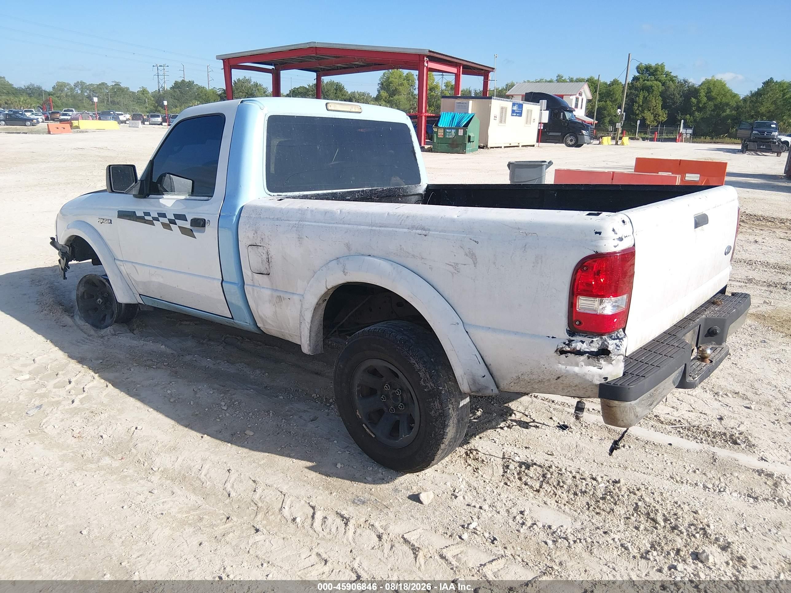 2011 Ford Ranger Xl White vin: 1FTKR1ADXBPA64370