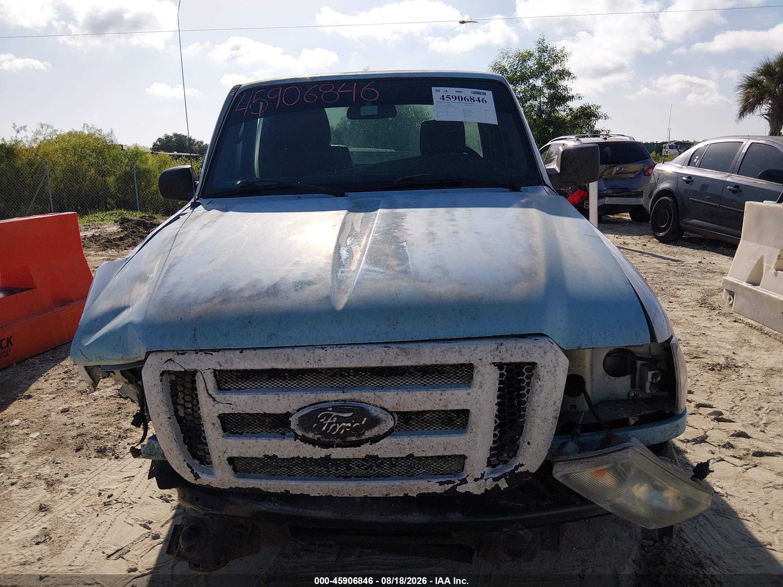 2011 Ford Ranger Xl White vin: 1FTKR1ADXBPA64370
