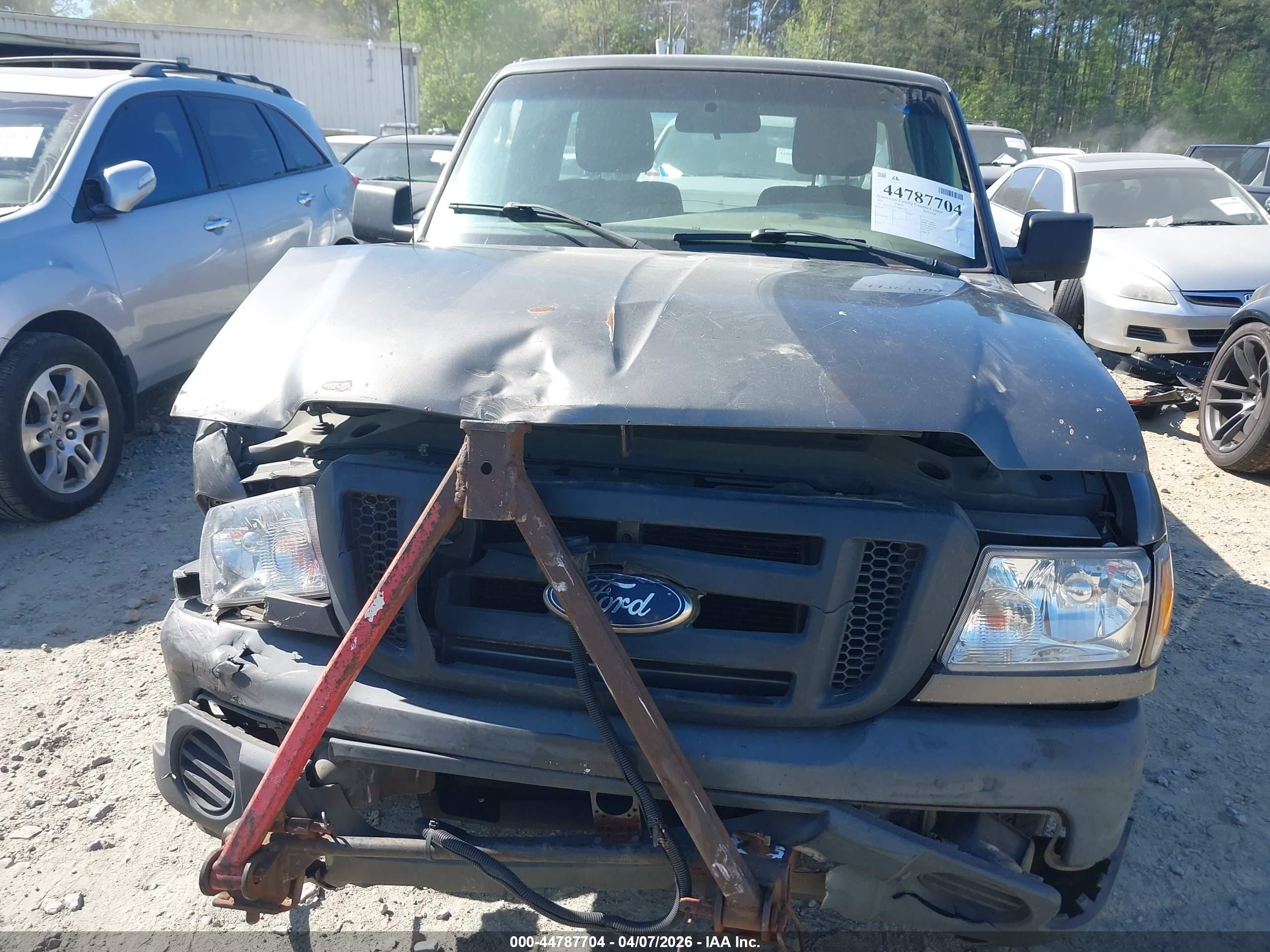 2011 Ford Ranger Xl Gray vin: 1FTKR1ADXBPB21912