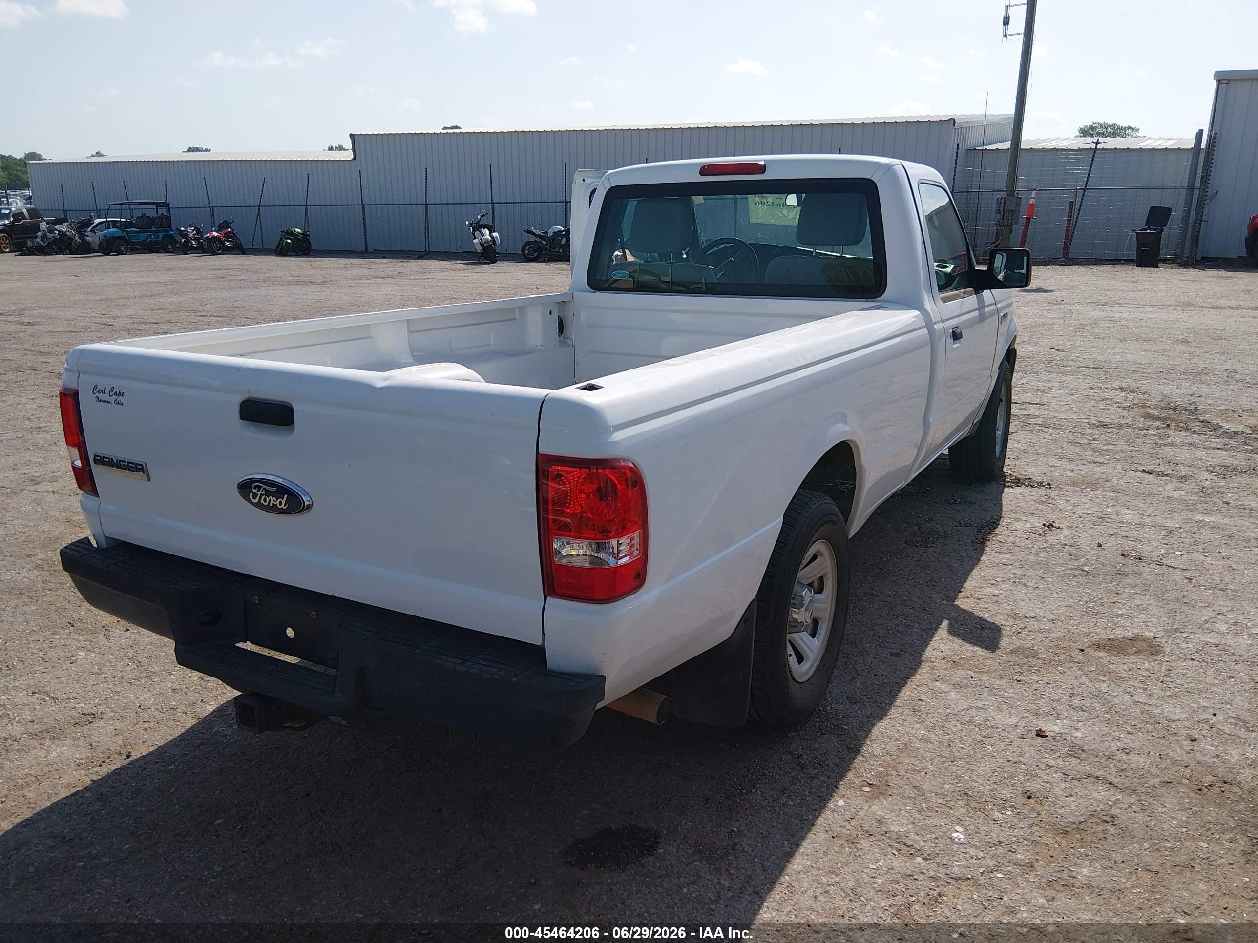 2011 Ford Ranger Xl Белый vin: 1FTKR1AE4BPA74997