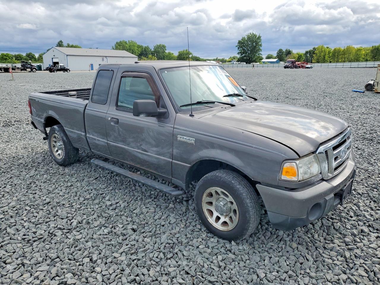 2010 Ford Ranger Super Cab Gray vin: 1FTKR1ED0APA19575