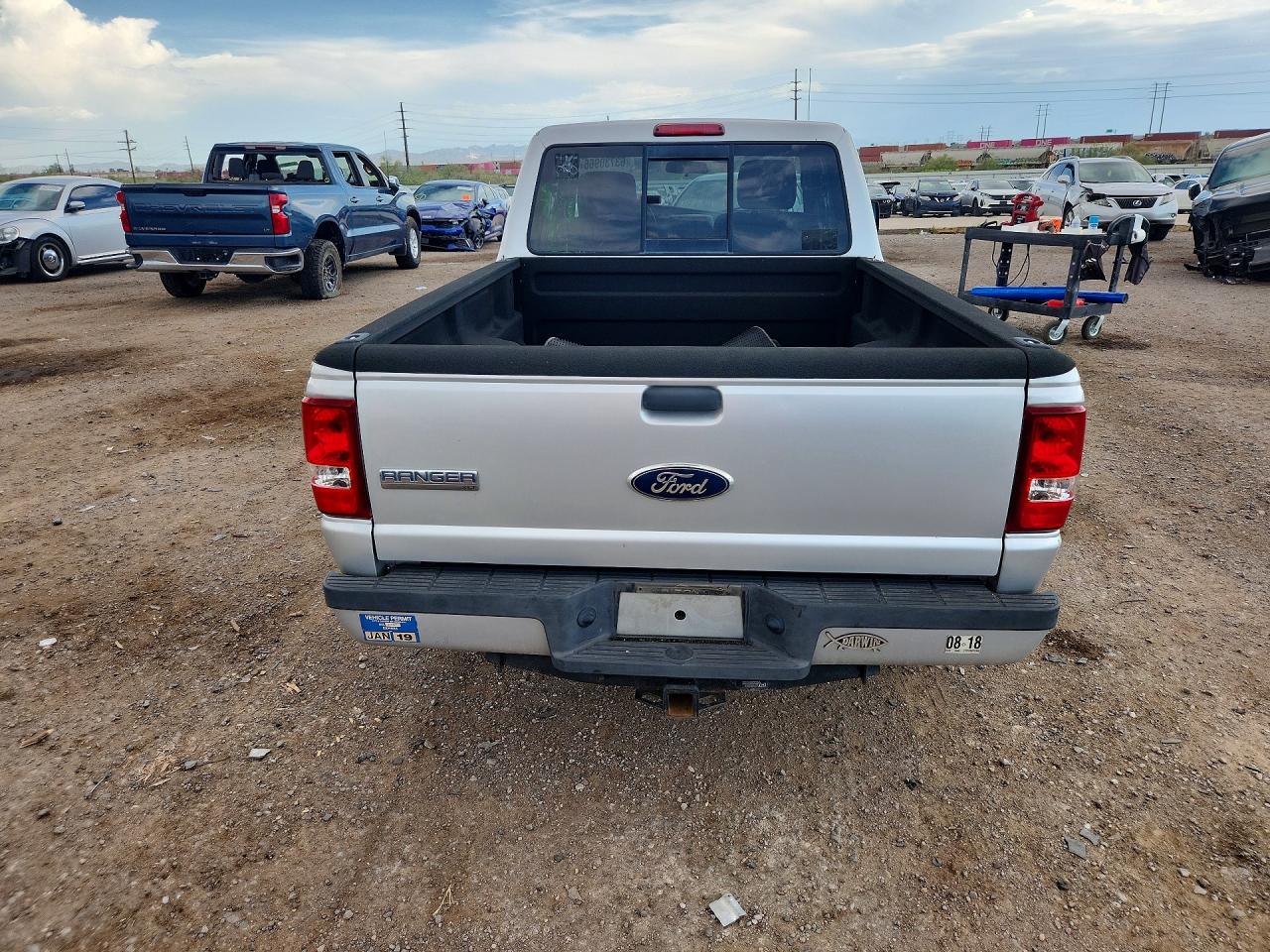 2010 Ford Ranger Super Cab Silver vin: 1FTKR1ED0APA73846