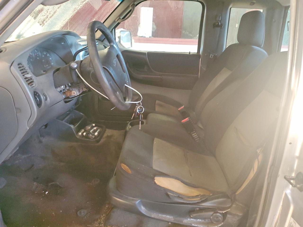 2011 Ford Ranger Super Cab Серебряный vin: 1FTKR1ED0BPA71158