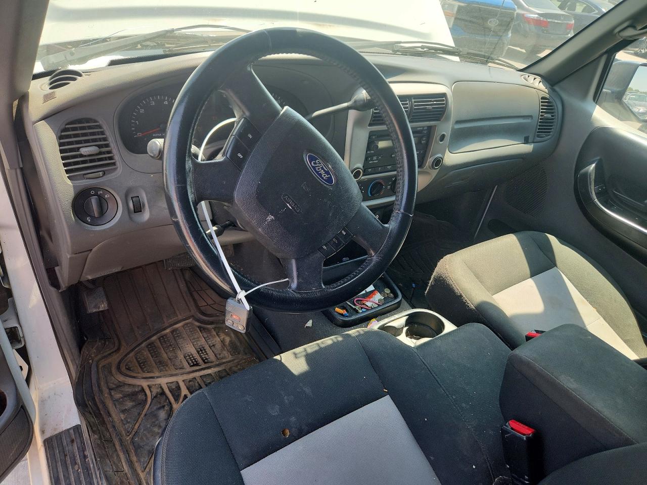 2010 Ford Ranger Super Cab Белый vin: 1FTKR1ED2APA31856