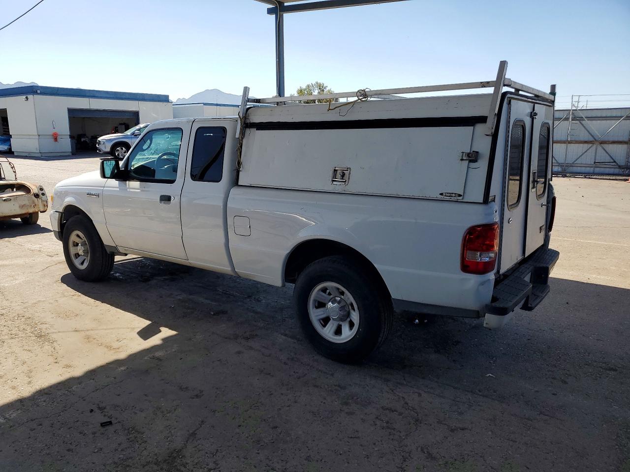 2010 Ford Ranger Super Cab White vin: 1FTKR1ED2APA31856