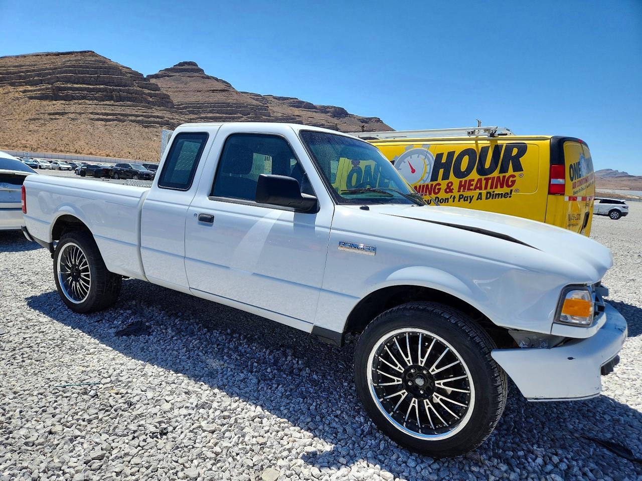 2010 Ford Ranger Super Cab White vin: 1FTKR1ED2APA41321
