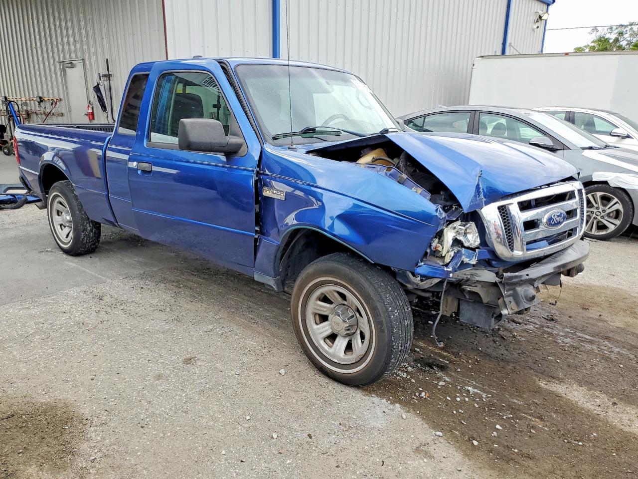 2011 Ford Ranger Super Cab Blue vin: 1FTKR1ED2BPA75924