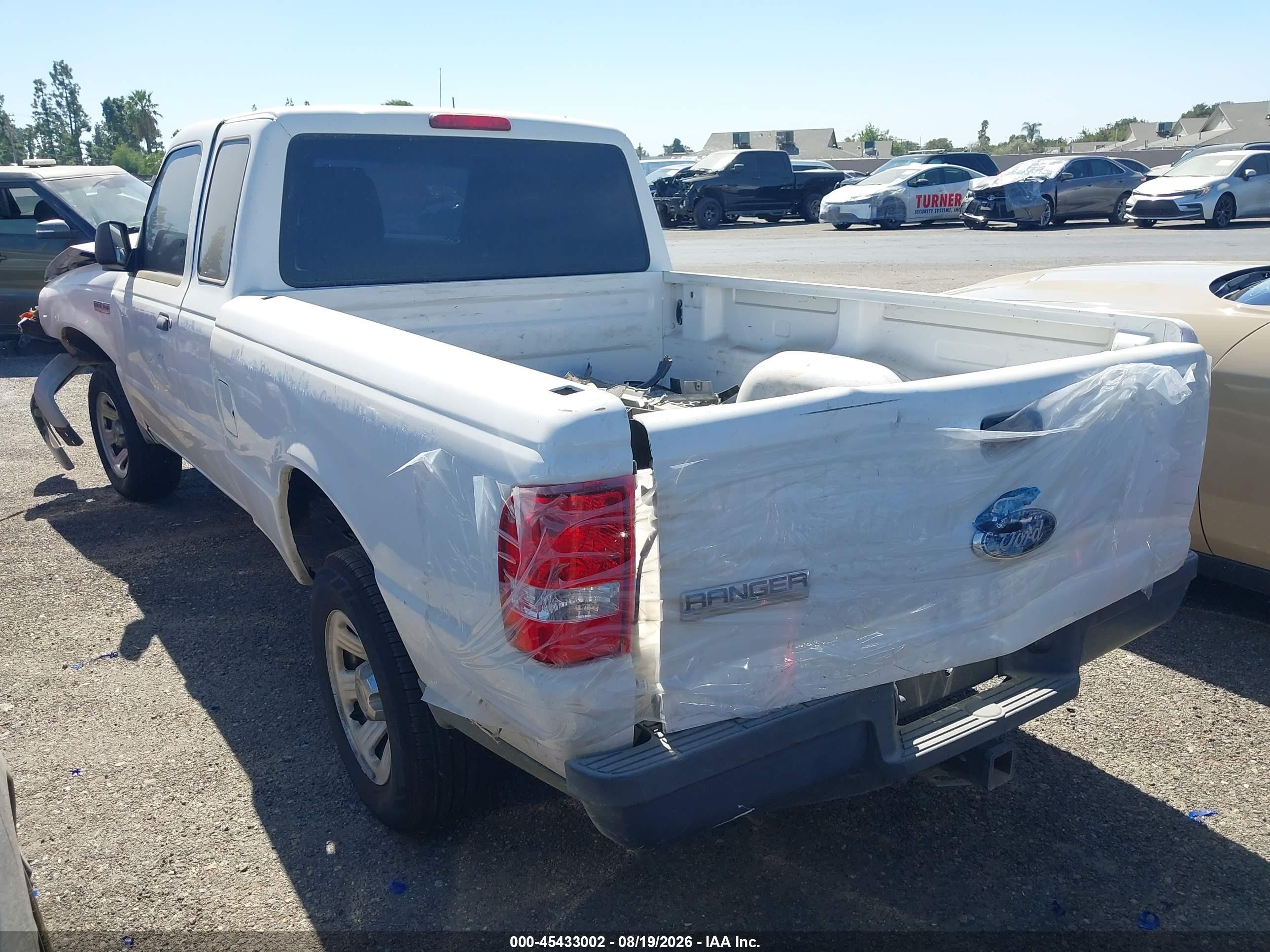2010 Ford Ranger Xl/xlt White vin: 1FTKR1ED5APA41460