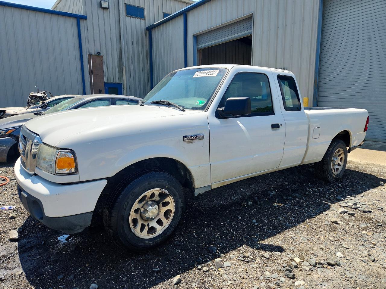 2011 Ford Ranger Super Cab White vin: 1FTKR1ED9BPA41544