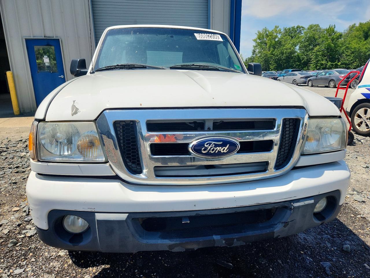 2011 Ford Ranger Super Cab White vin: 1FTKR1ED9BPA41544