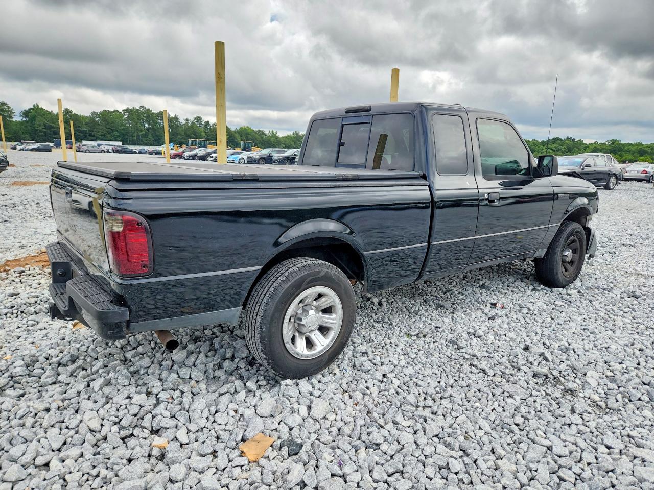2011 Ford Ranger Super Cab Black vin: 1FTKR1ED9BPA63317