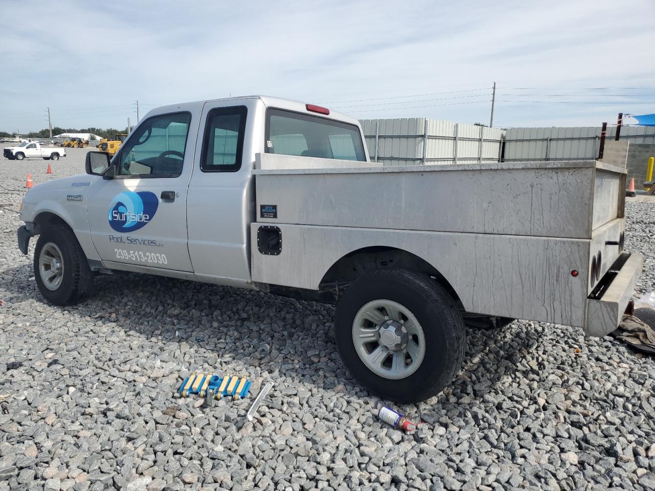 2010 Ford Ranger Super Cab Silver vin: 1FTKR1EDXAPA11967