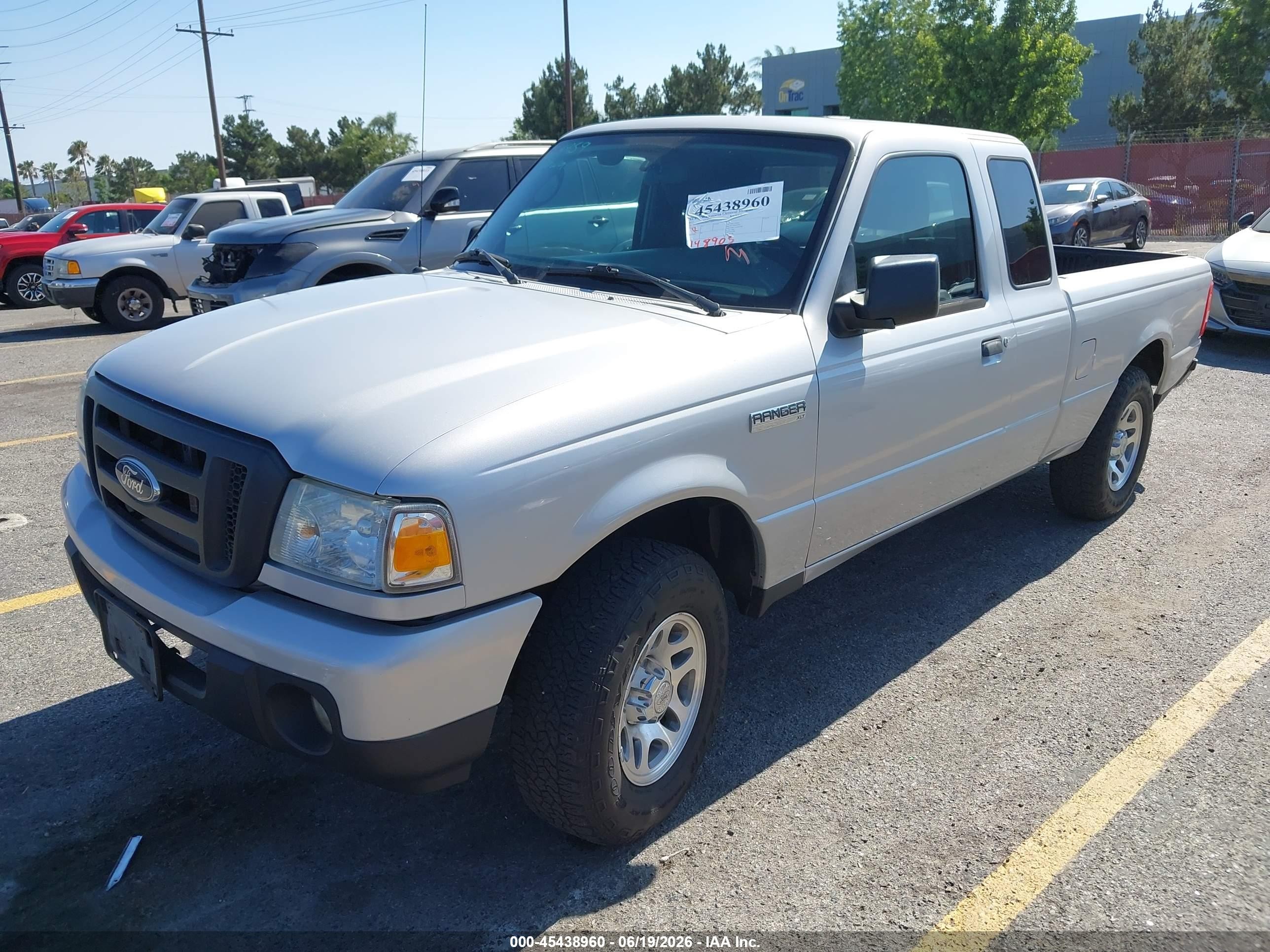 2011 Ford Ranger Xl/xlt Silver vin: 1FTKR1EDXBPB15845