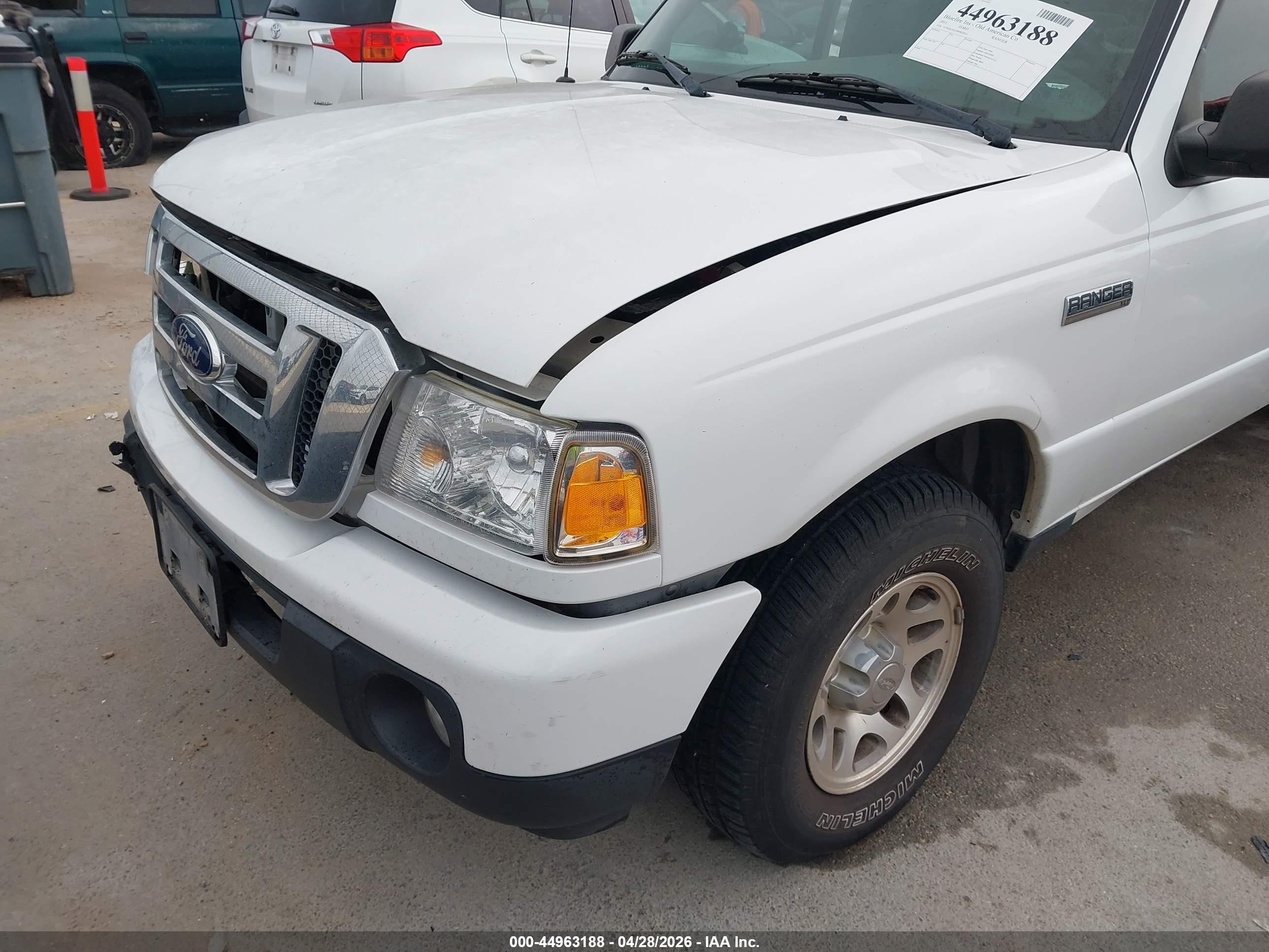 2011 Ford Ranger Xlt Белый vin: 1FTKR1EE2BPB20921