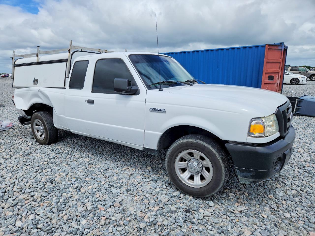 2011 Ford Ranger Super Cab White vin: 1FTKR1EE4BPA10744