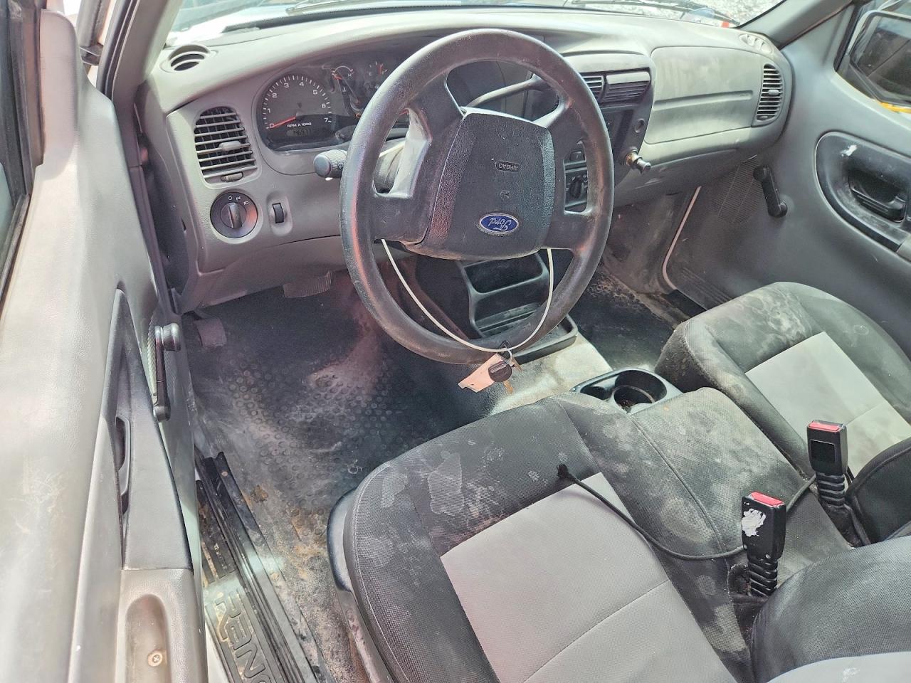 2011 Ford Ranger Super Cab White vin: 1FTKR1EE4BPA10744