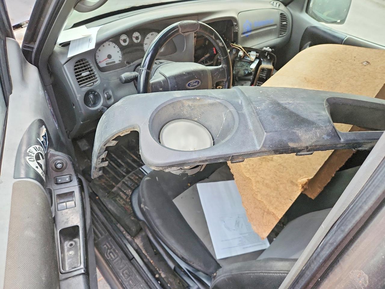 2011 Ford Ranger Super Cab Gray vin: 1FTKR1EE6BPA29554