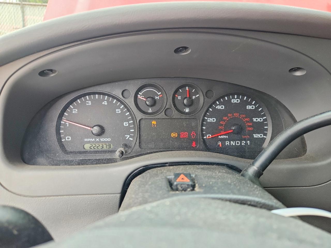 2010 Ford Ranger Super Cab Red vin: 1FTKR1EEXAPA52382