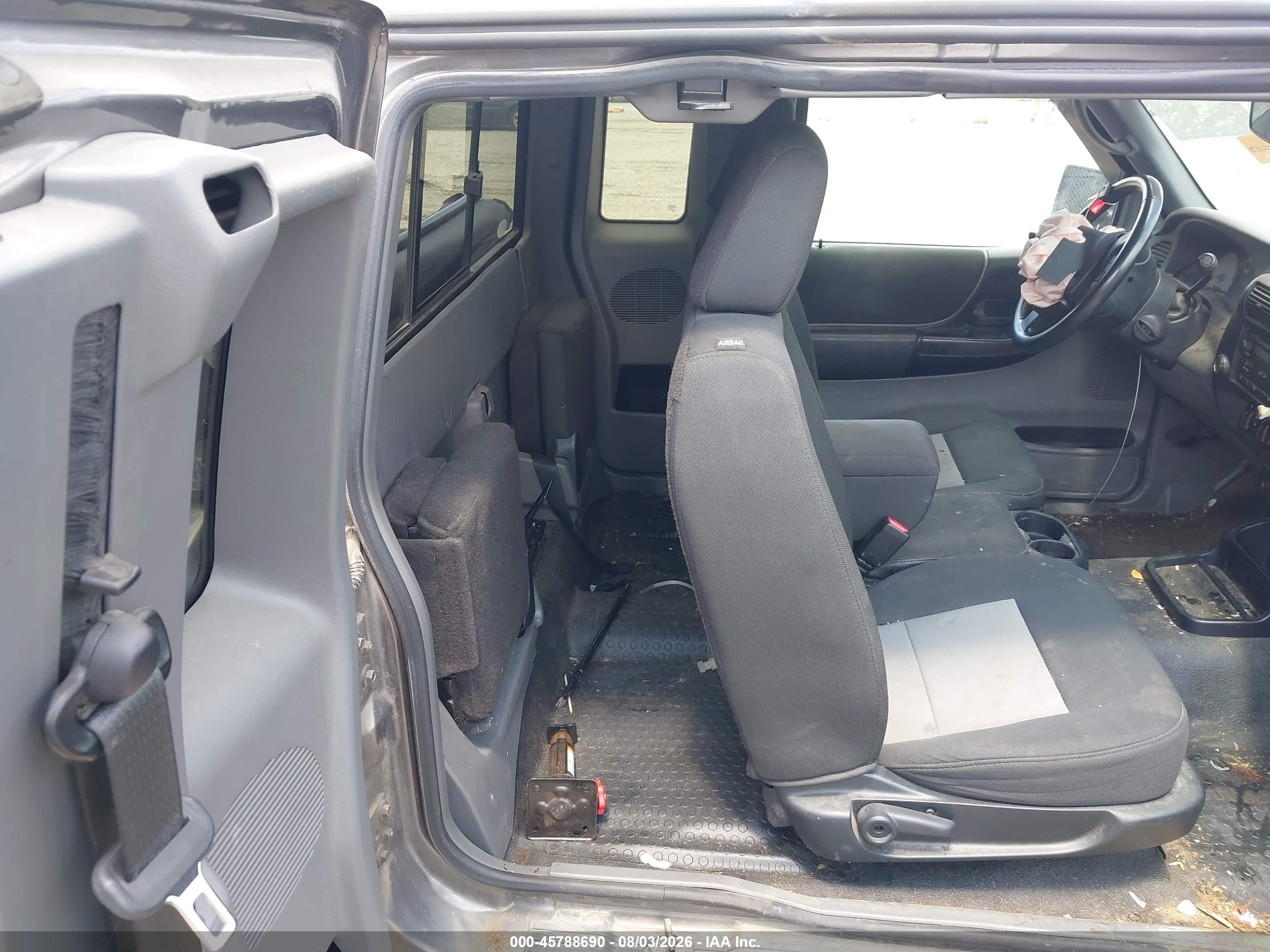2011 Ford Ranger Sport Gray vin: 1FTKR4EE0BPA45945
