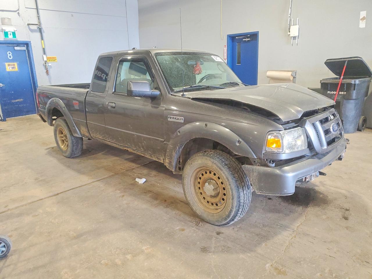 2010 Ford Ranger Super Cab Gray vin: 1FTKR4EE1APA07011