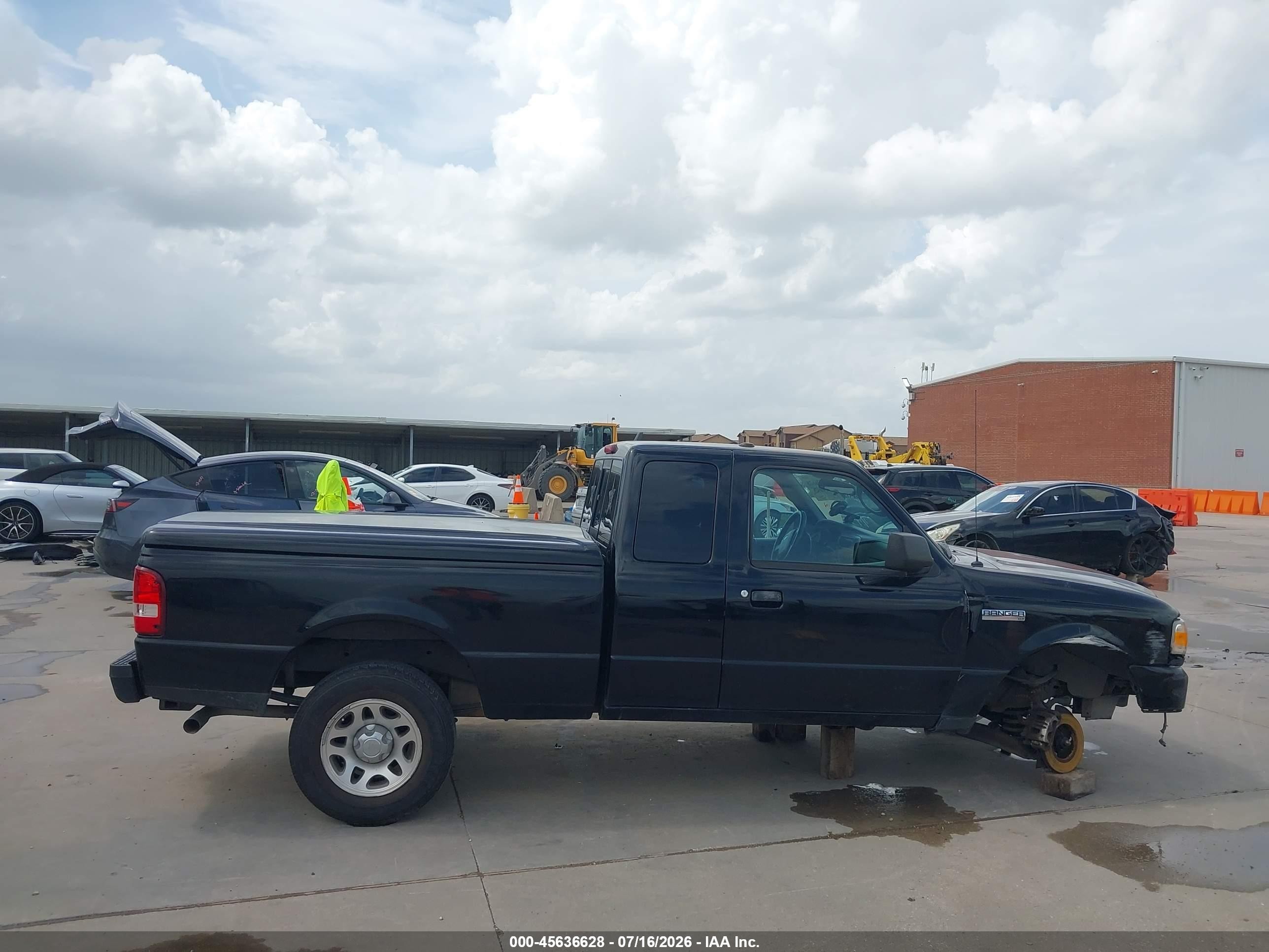 2011 Ford Ranger Xlt Black vin: 1FTKR4EE1BPB04906
