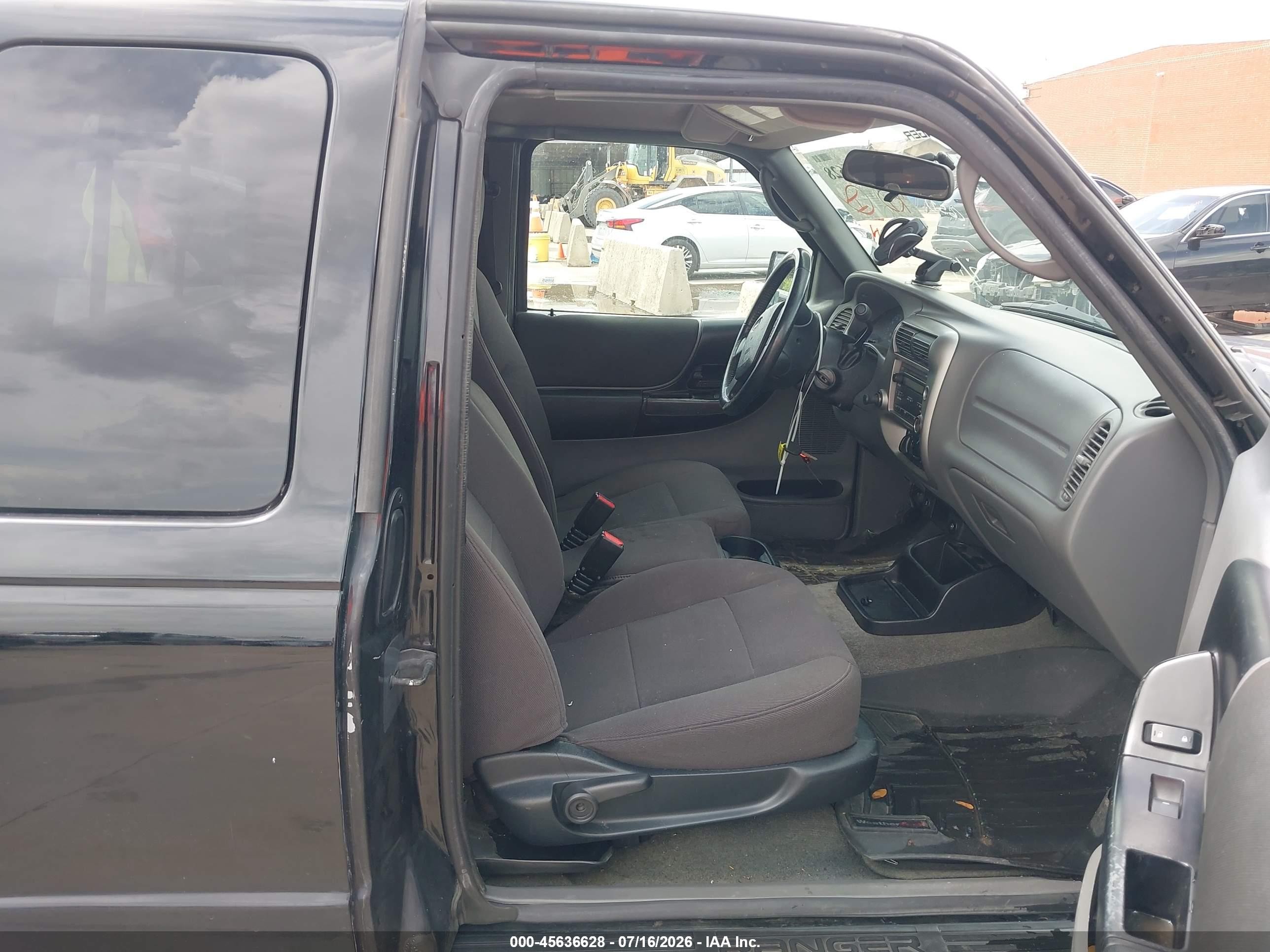 2011 Ford Ranger Xlt Black vin: 1FTKR4EE1BPB04906