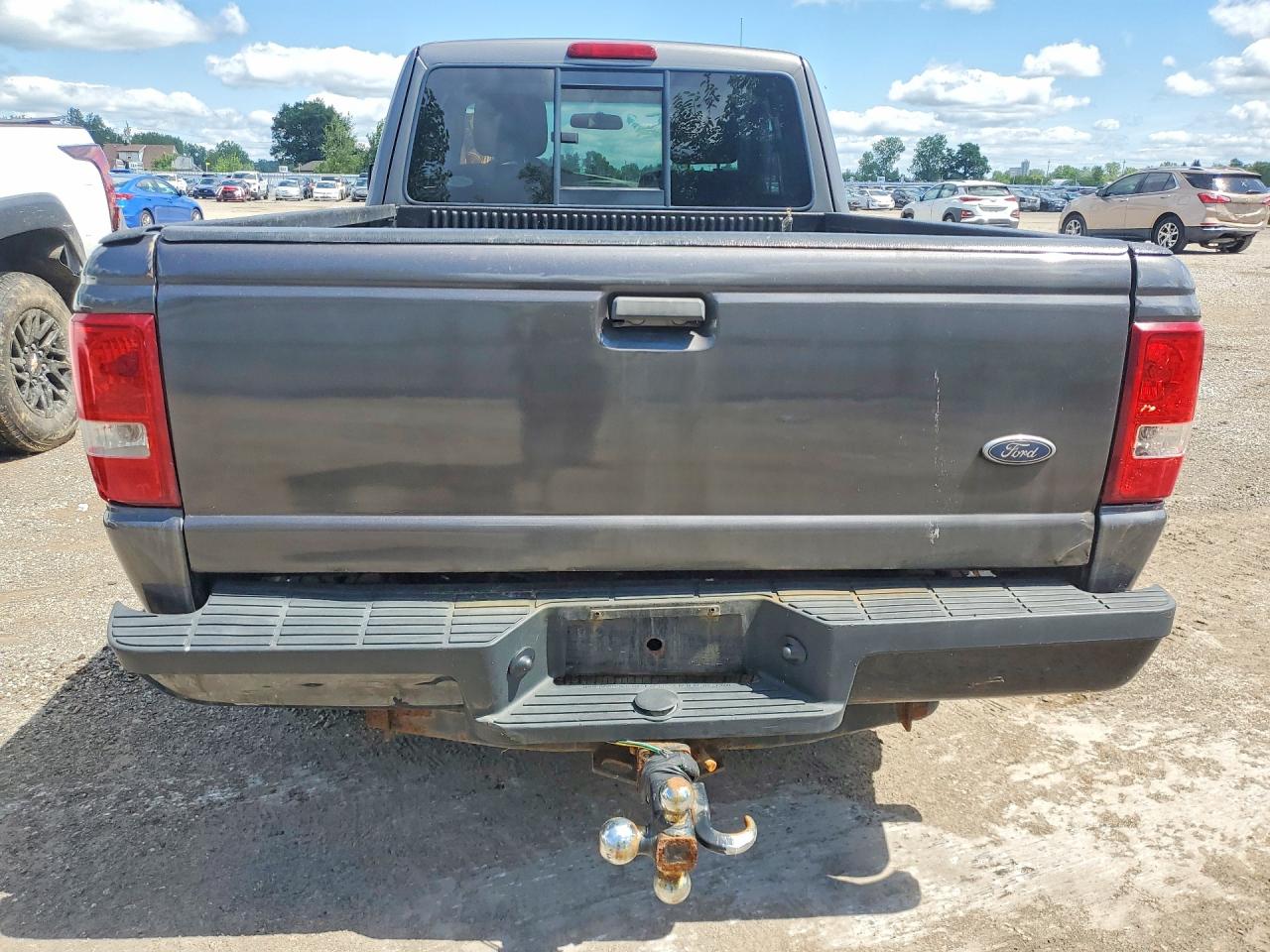 2011 Ford Ranger Super Cab Gray vin: 1FTKR4EE2BPA06290