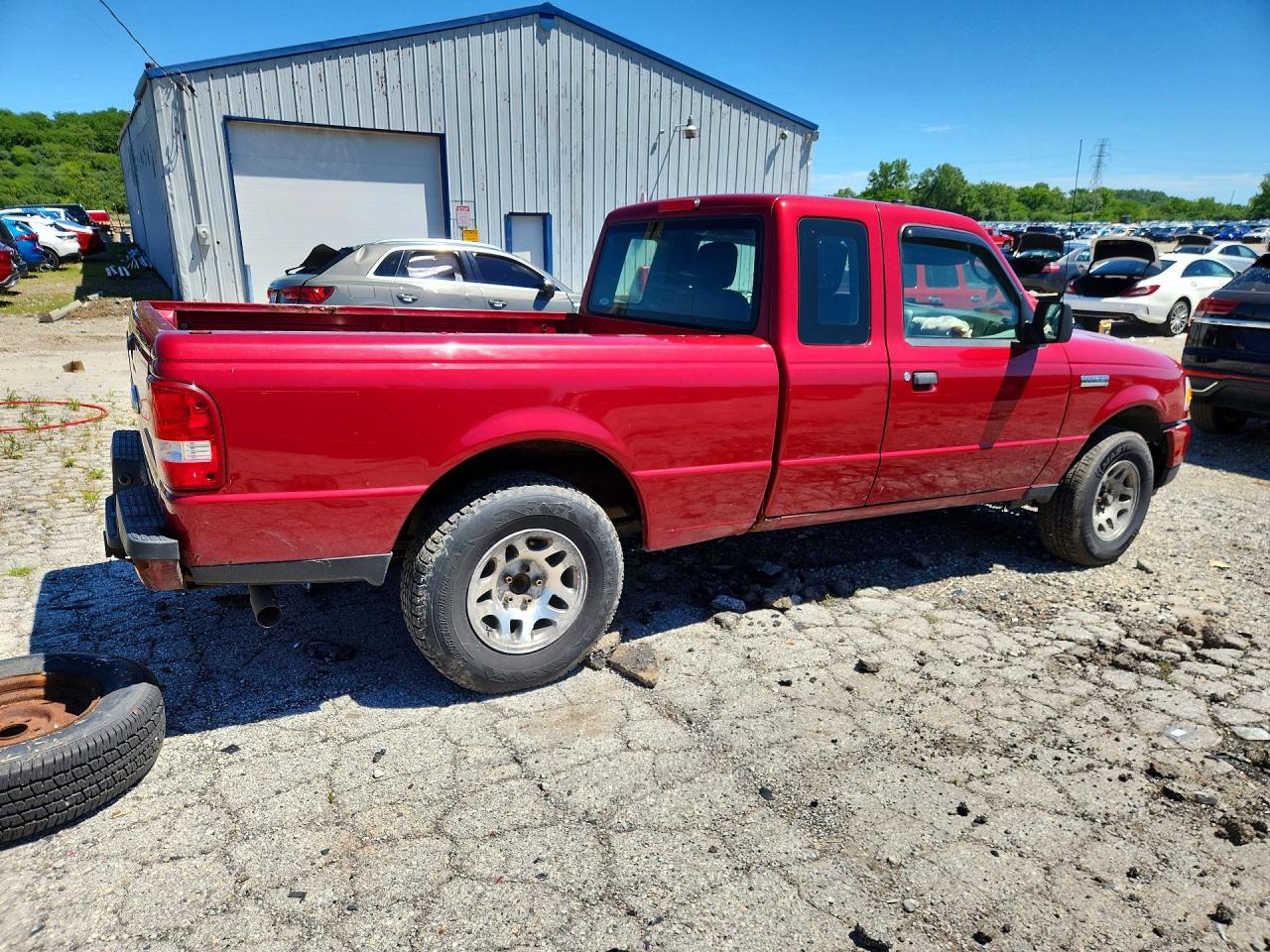 2010 Ford Ranger Super Cab Red vin: 1FTKR4EE3APA04823