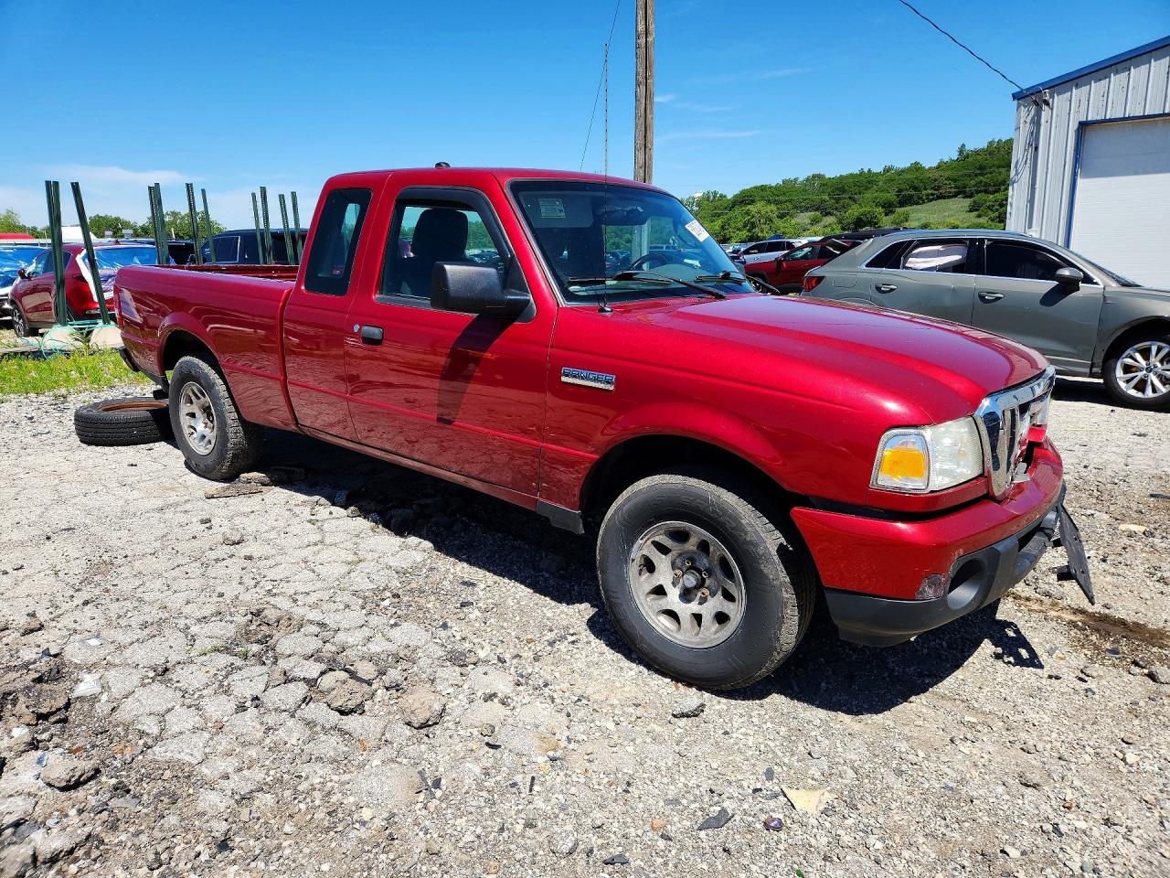 2010 Ford Ranger Super Cab Red vin: 1FTKR4EE3APA04823