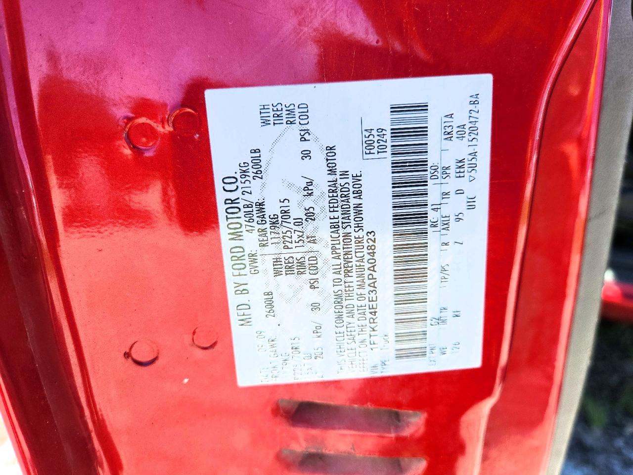 2010 Ford Ranger Super Cab Red vin: 1FTKR4EE3APA04823