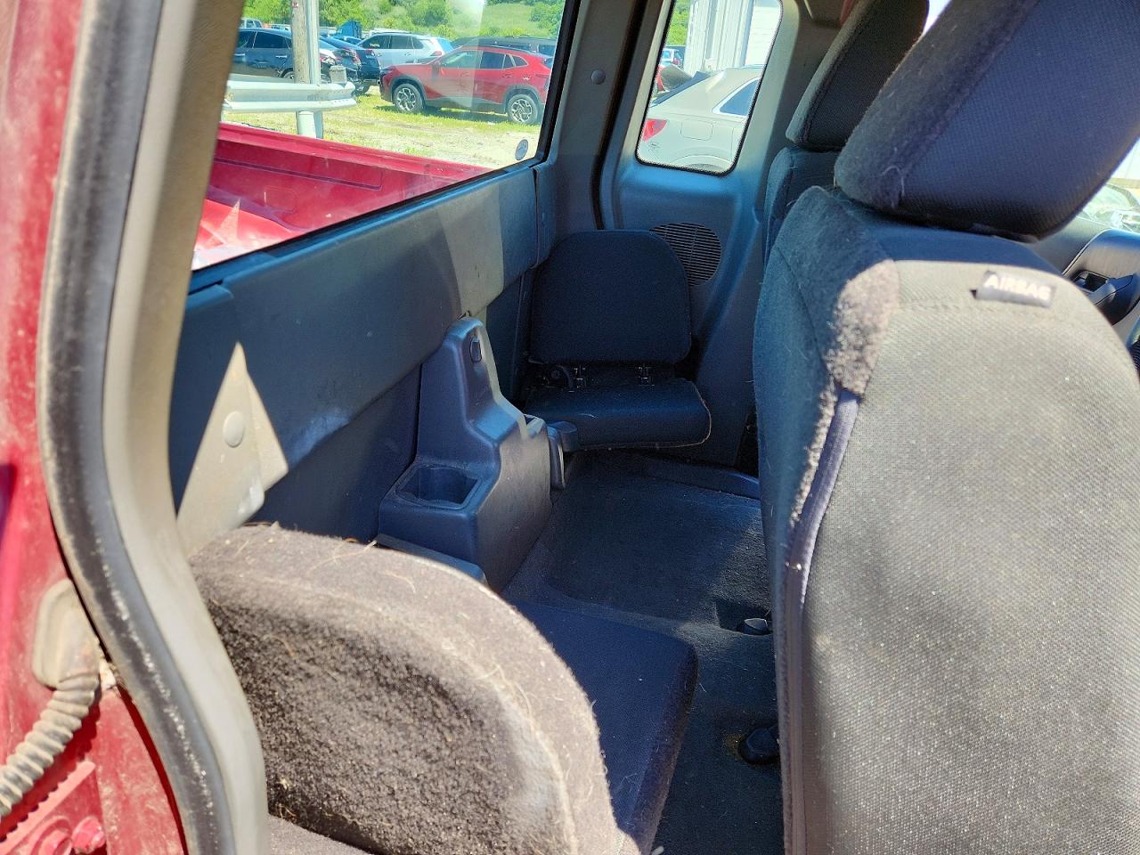 2010 Ford Ranger Super Cab Red vin: 1FTKR4EE3APA04823