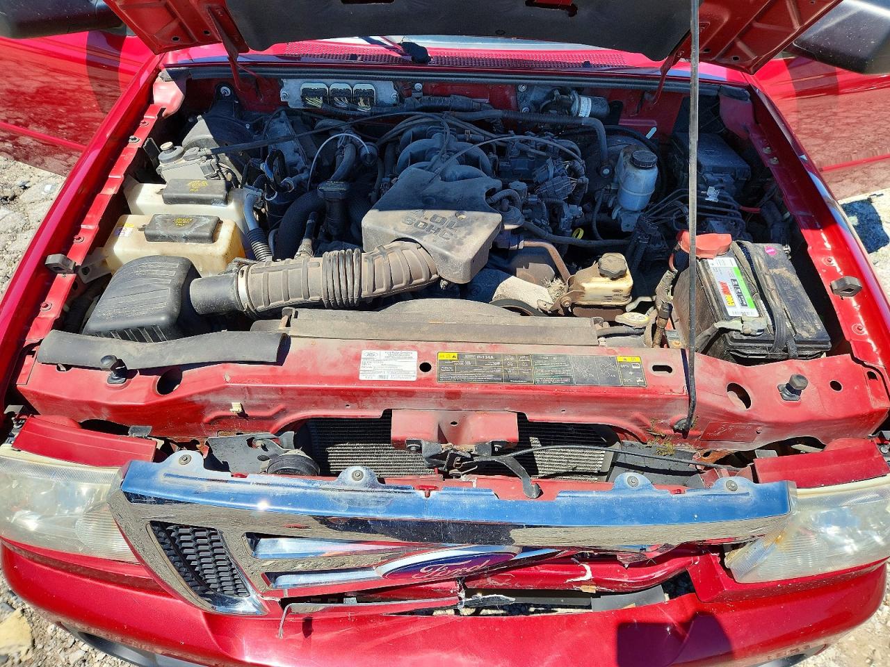 2010 Ford Ranger Super Cab Red vin: 1FTKR4EE3APA04823