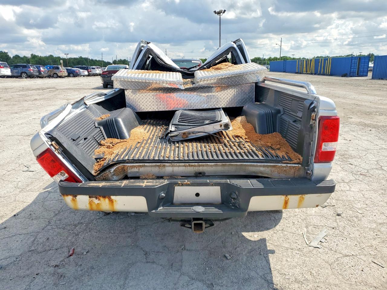 2010 Ford Ranger Super Cab Silver vin: 1FTKR4EE3APA32024