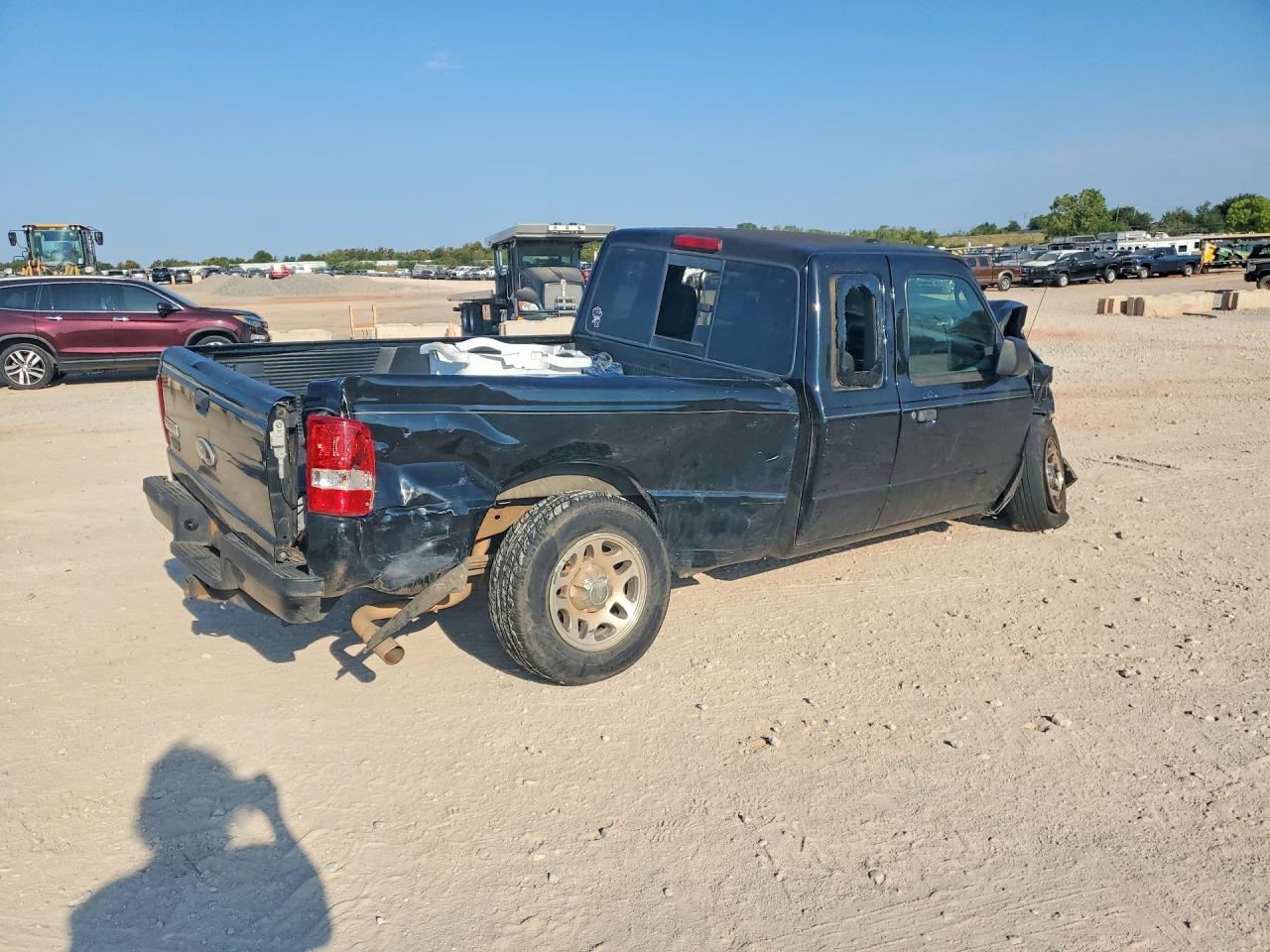 2011 Ford Ranger Super Cab Black vin: 1FTKR4EE4BPA22135