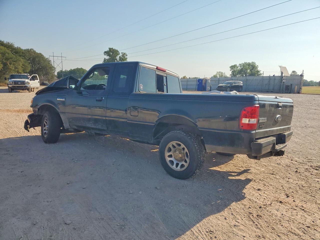 2011 Ford Ranger Super Cab Black vin: 1FTKR4EE4BPA22135